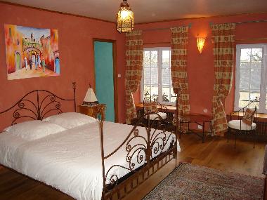 Palais / Ch�teau �/en/au VALOGNES (Manche)ou appartement ou maison de vacances