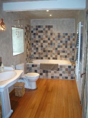 Palais / Ch�teau �/en/au VALOGNES (Manche)ou appartement ou maison de vacances