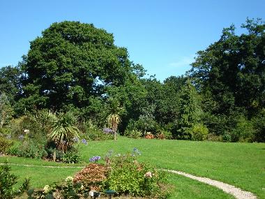 Palais / Ch�teau �/en/au VALOGNES (Manche)ou appartement ou maison de vacances