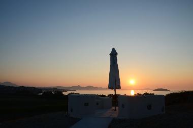 Maison de vacances �/en/au Milos (Kyklades)ou appartement ou maison de vacances