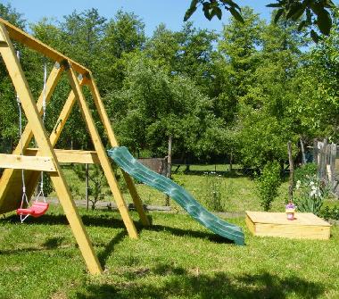 Maison de vacances /en/au Dbrkz (Tolna)ou appartement ou maison de vacances