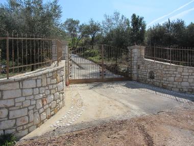 Villa �/en/au PERITHEIA (Kerkyra)ou appartement ou maison de vacances