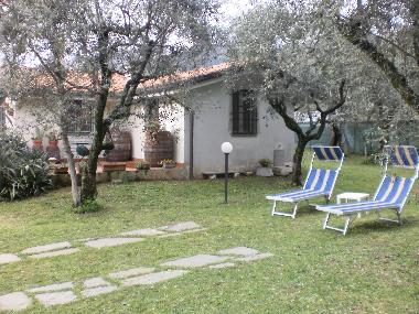 Maison de vacances /en/au  Pozzi di Seravezza (Lucca)ou appartement ou maison de vacances