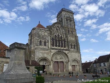 Maison de vacances �/en/au Montambert (Ni�vre)ou appartement ou maison de vacances