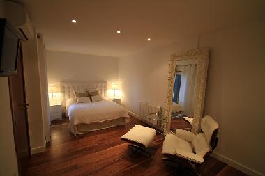 Chambre avec petit djeuner /en/au Calvi (Mallorca)ou appartement ou maison de vacances