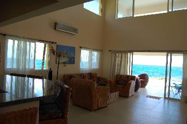 Maison de vacances �/en/au El Frances (Samana)ou appartement ou maison de vacances