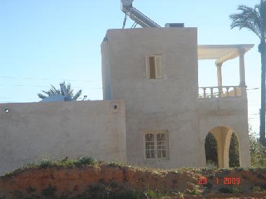 Maison de vacances �/en/au Midoun (Madanin)ou appartement ou maison de vacances