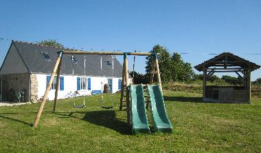 Maison de vacances �/en/au Plourin (Finist�re)ou appartement ou maison de vacances