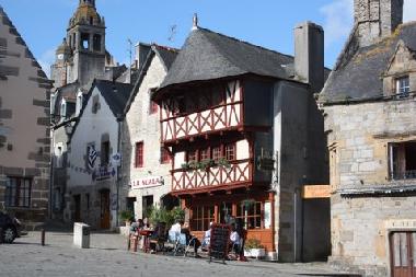 Maison de vacances �/en/au Plourin (Finist�re)ou appartement ou maison de vacances