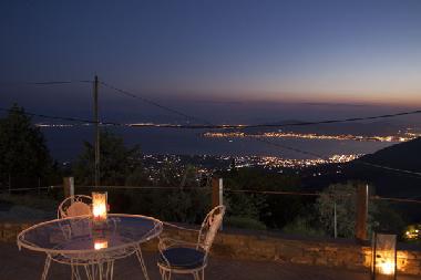 Villa /en/au Agios Georgios Nileias (Magnisia)ou appartement ou maison de vacances