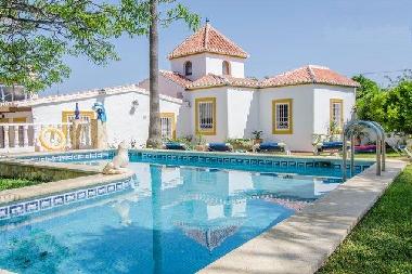 Villa �/en/au Nerja (M�laga)ou appartement ou maison de vacances