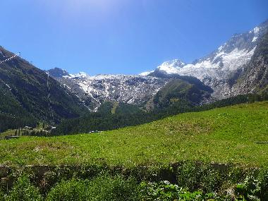 Les montagnes au sud
