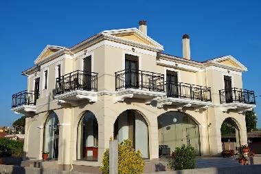 Appartement de vacances /en/au amaliada (Ileia)ou appartement ou maison de vacances