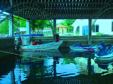 Chalet �/en/au El  Estor (Izabal)ou appartement ou maison de vacances