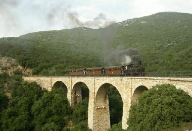 Villa /en/au Agios Georgios Nileias (Magnisia)ou appartement ou maison de vacances