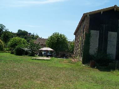 Le s�choir et la piste de p�tanque 