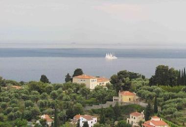 Villa /en/au Roquebrune-Cap-Martin (Alpes-Maritimes)ou appartement ou maison de vacances