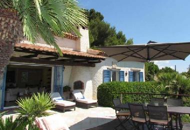 Villa /en/au Roquebrune-Cap-Martin (Alpes-Maritimes)ou appartement ou maison de vacances