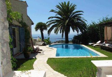 Villa /en/au Roquebrune-Cap-Martin (Alpes-Maritimes)ou appartement ou maison de vacances