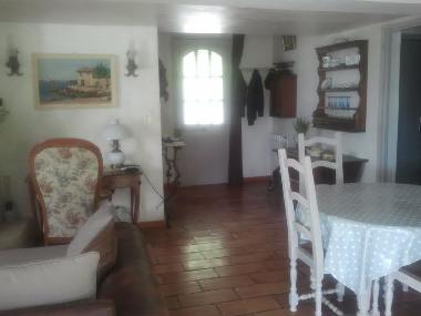 Maison de vacances �/en/au puget sur durance (Vaucluse)ou appartement ou maison de vacances