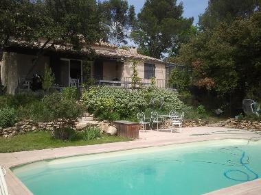 Maison de vacances �/en/au puget sur durance (Vaucluse)ou appartement ou maison de vacances