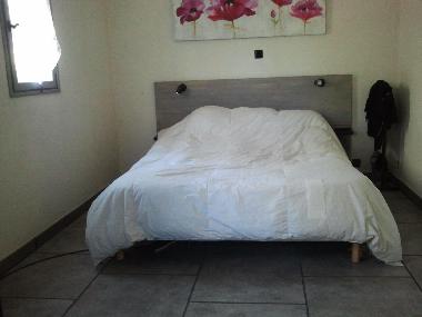 Maison de vacances �/en/au puget sur durance (Vaucluse)ou appartement ou maison de vacances