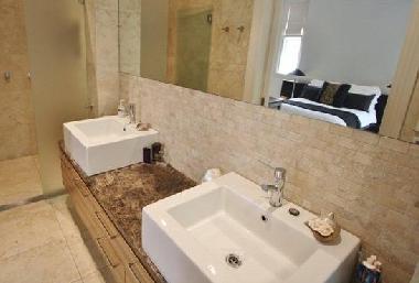 Chambre avec petit d�jeuner �/en/au Darling Point (New South Wales)ou appartement ou maison de vacances