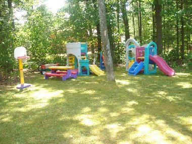 Chalet /en/au tINY (Ontario)ou appartement ou maison de vacances