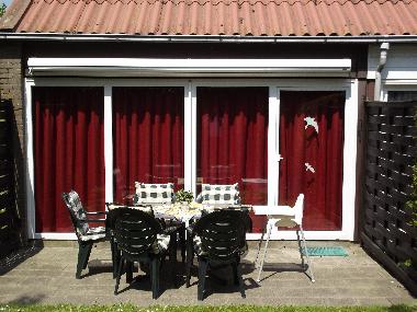 Maison de vacances /en/au Bruinisse (Zeeland)ou appartement ou maison de vacances