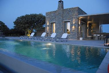 Villa /en/au Κέα-Τζια (Kyklades)ou appartement ou maison de vacances