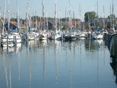 Maison de vacances /en/au Bruinisse (Zeeland)ou appartement ou maison de vacances