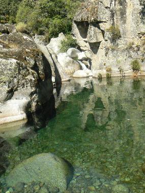 Chambre avec petit djeuner /en/au Candeleda (vila)ou appartement ou maison de vacances