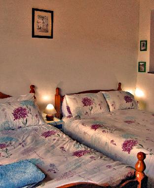 Chambre avec petit djeuner /en/au besteiros de cima (Alto Alentejo)ou appartement ou maison de vacances