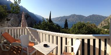 Appartement de vacances �/en/au Orahovac (Mont�n�gro)ou appartement ou maison de vacances