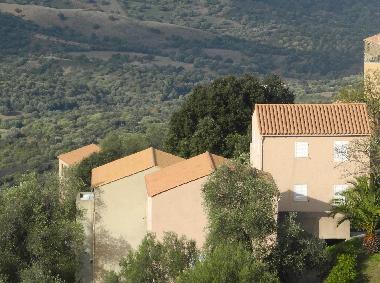 Appartement de vacances /en/au Lama (Haute-Corse)ou appartement ou maison de vacances