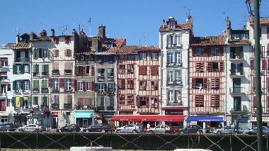 Maison de vacances /en/au Ste-Colombe (Landes)ou appartement ou maison de vacances