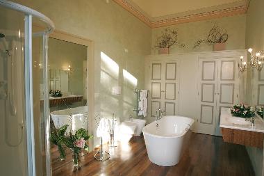 Palais / Ch�teau �/en/au Monterado (Ancona)ou appartement ou maison de vacances