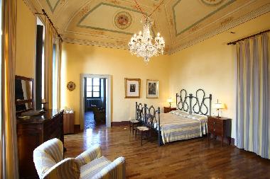 Palais / Ch�teau �/en/au Monterado (Ancona)ou appartement ou maison de vacances