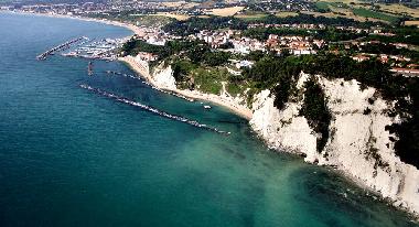 Palais / Ch�teau �/en/au Monterado (Ancona)ou appartement ou maison de vacances