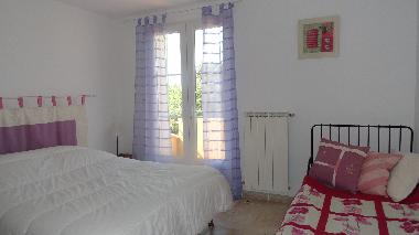 Villa /en/au REGUSSE (Var)ou appartement ou maison de vacances