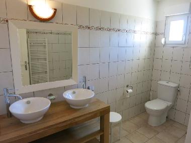 Villa �/en/au Lorgues (Var)ou appartement ou maison de vacances