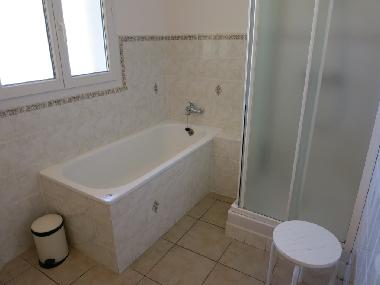 Villa �/en/au Lorgues (Var)ou appartement ou maison de vacances