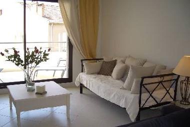 Chambre avec petit djeuner /en/au Cannes (Alpes-Maritimes)ou appartement ou maison de vacances