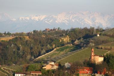 Maison de vacances �/en/au Canale (Cuneo)ou appartement ou maison de vacances