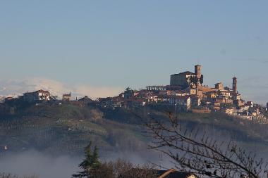 Maison de vacances �/en/au Canale (Cuneo)ou appartement ou maison de vacances