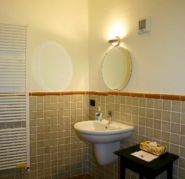 Maison de vacances �/en/au Cisteerna (Cuneo)ou appartement ou maison de vacances