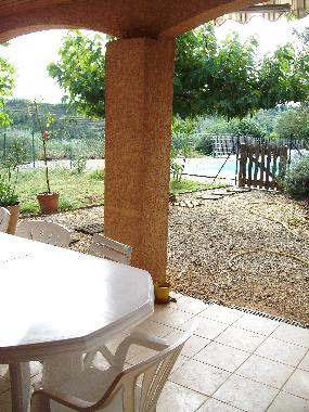 Maison de vacances /en/au Vinezac (Ardche)ou appartement ou maison de vacances