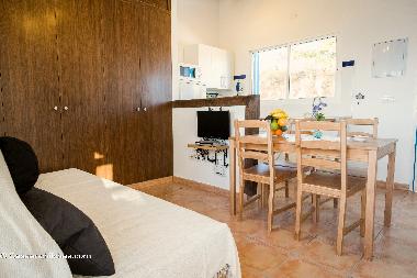Maison de vacances �/en/au Chilches (M�laga)ou appartement ou maison de vacances