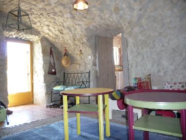 Appartement de vacances �/en/au Saint Priest (Ard�che)ou appartement ou maison de vacances