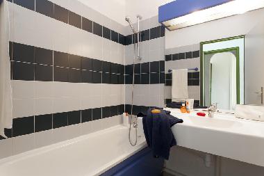 Appartement de vacances �/en/au VALESCURE (Var)ou appartement ou maison de vacances